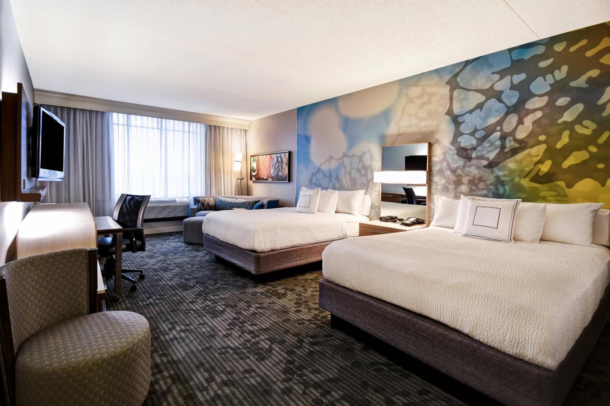 Courtyard Louisville Airport Экстерьер фото